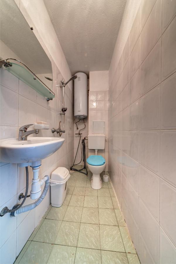 Funny-Gunny Room To The Sea Garden Burgas City Exterior foto